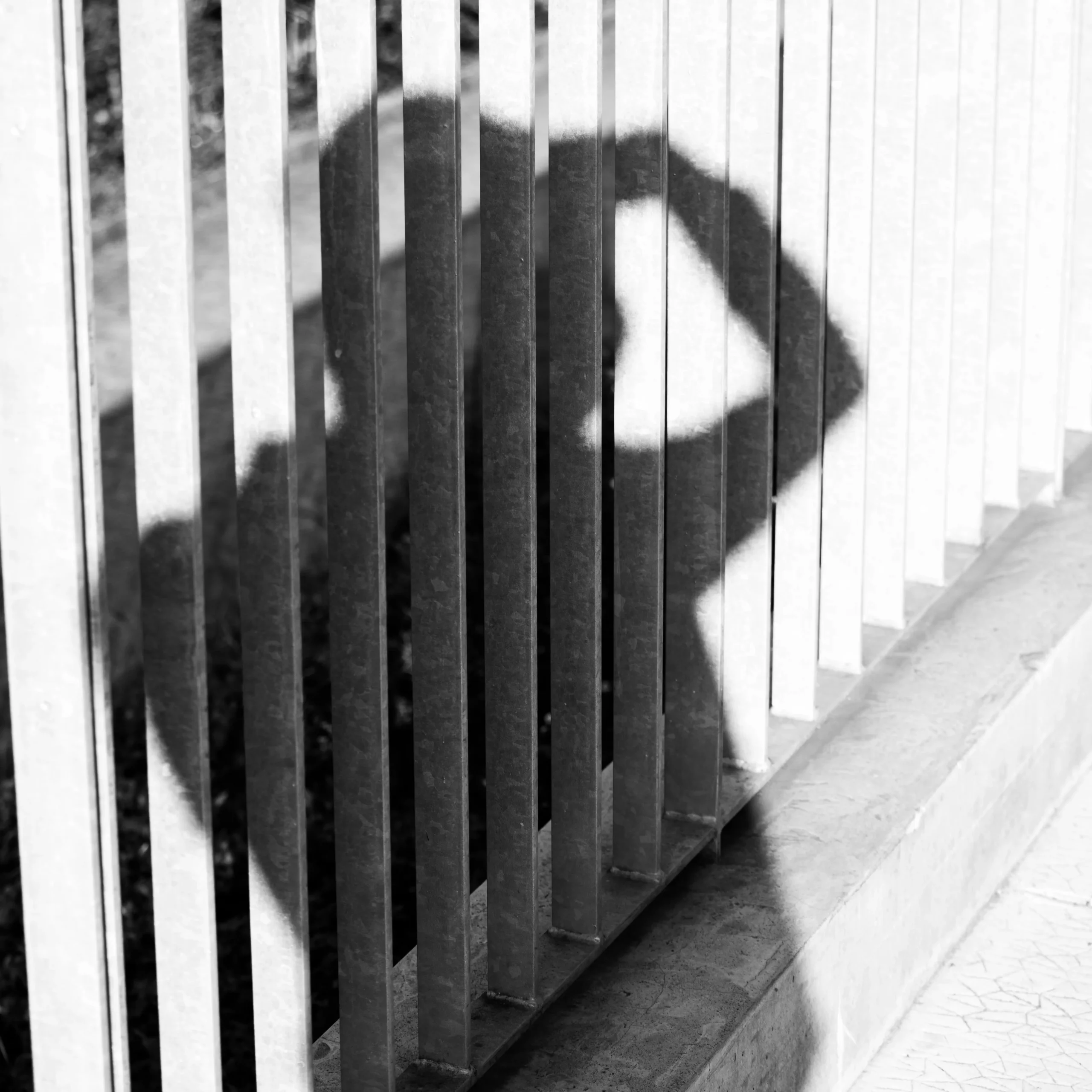Si le corps peut se diviser en couches, l’âme peut-elle en faire autant ? Et si oui, où se trouve la couche de l’oubli ?